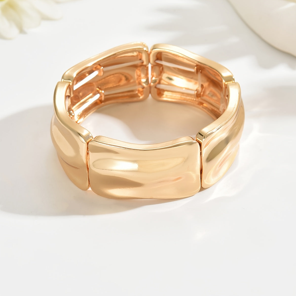 Boho-Chic Stretch Bangle Bracelet with Geometric Metal Blocks - Alloy, Perfect for Everyday & Party Wear, Elastic Bracelet, Women's Fashion, Wave Pattern