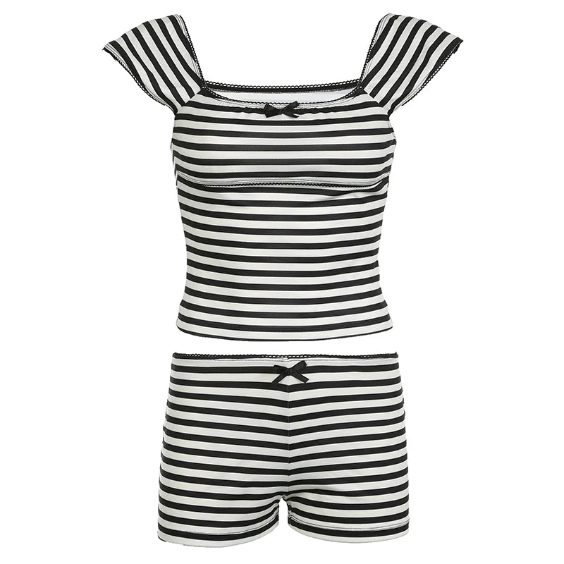 100Cute Bow Tank Top and Low Waist Shorts Fashion Two Pieces of Sets