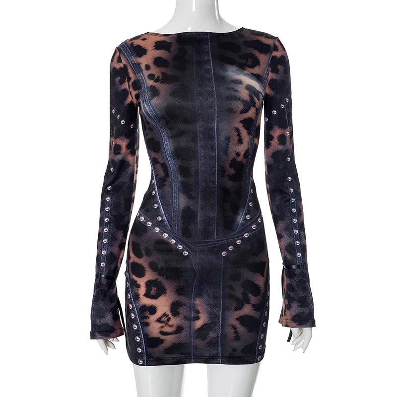 095Women's Fashion Leopard Print Slim Flared Long-Sleeved Package Hip Short Skirt Dresses