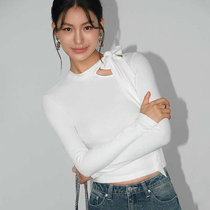 064Fashion Simple Round Neck Bow Tie Hollow Out Slim Long Sleeve Top
