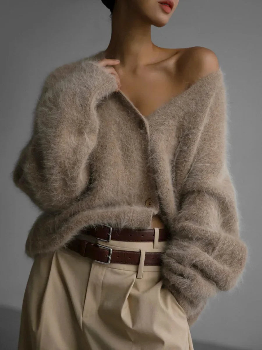 097Women Elegant Long Sleeve Sweater