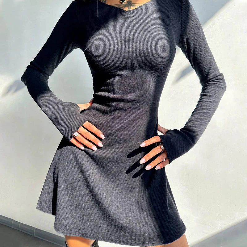 108Long Sleeve Slim Solid Color Mini Dress
