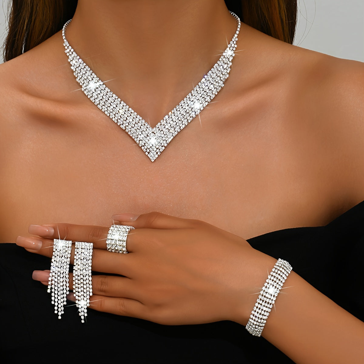 4PCS Elegant Silver-Plated Rhinestone Jewelry Set for Women - Copper Based Necklace Earrings Bracelet Ring - Sparkling Tassel Design for Wedding Party, Banquet - Versatile for All Seasons, Thanksgiving Gift Idea