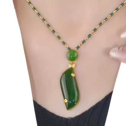 Elegant Vintage-Inspired Bamboo Pendant Necklace - Perfect for Parties & Gifts, All-Season Resin Fashion Jewelry