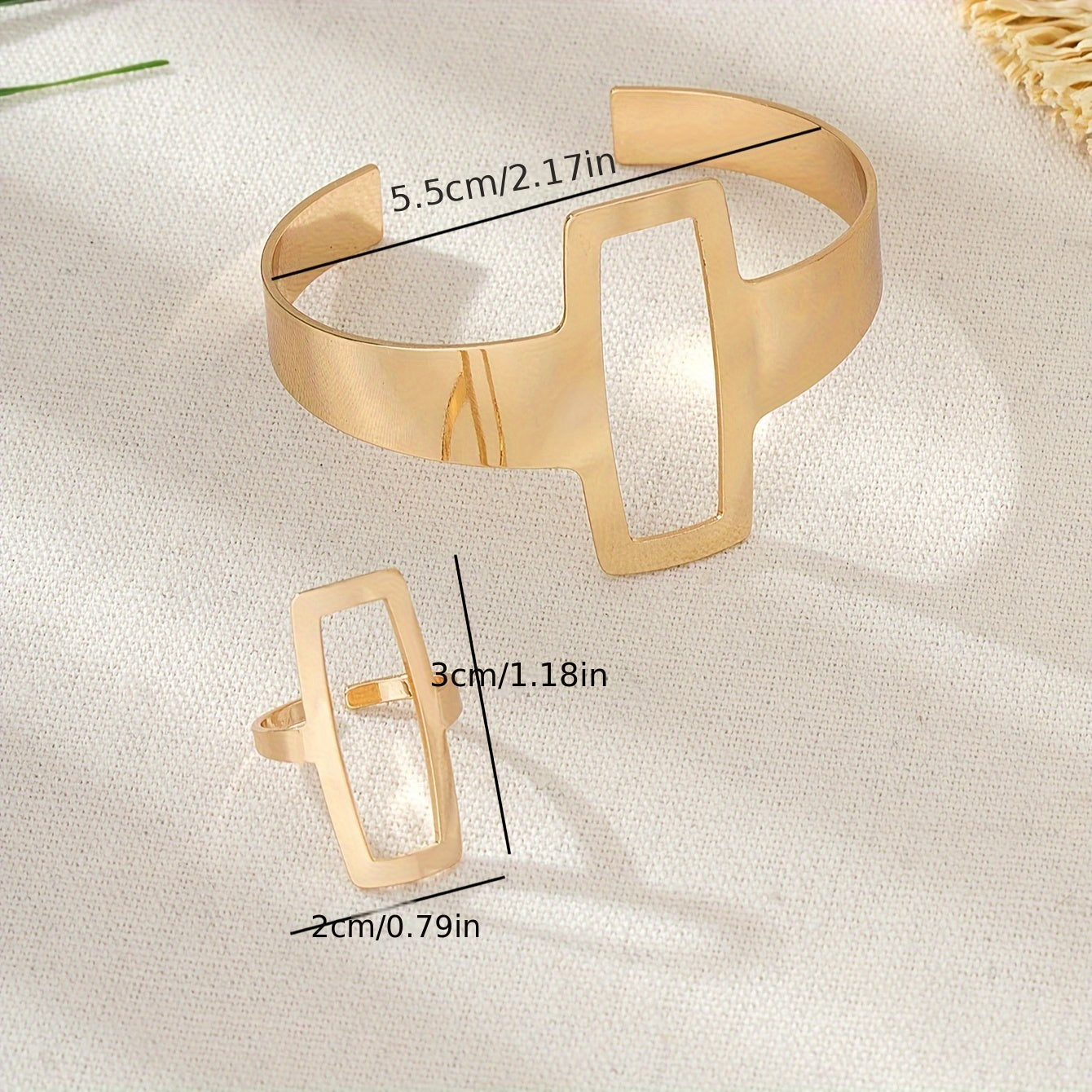 Trendy And Minimalist Geometric Square Jewelry Hollowed Out Ring And Bracelet Set Jewelry Set Gift