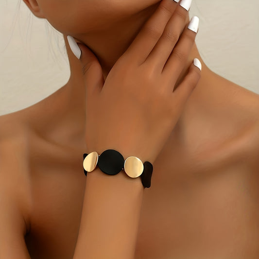 Vintage Style Stretch Bracelet with Contrast Round Black and Gold-Tone Zinc Alloy Discs for Women - Simple Elastic Bangle, No Plating, Perfect for Daily Wear and Parties