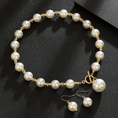 Luxurious Faux Pearl Clavicle Necklace - Elegant Short Chain, Versatile All-Match Jewelry Accessory for Women, Perfect for Everyday Wear, Parties and Special Occasions